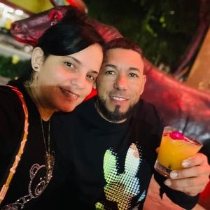 Meet your Posher, Yaima